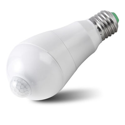 PIR Motion Detector Bulbs Outdoor 3000K-6500k Motion Sensor Light Bulb E27