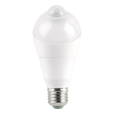 PIR Motion Detector Bulbs Outdoor 3000K-6500k Motion Sensor Light Bulb E27